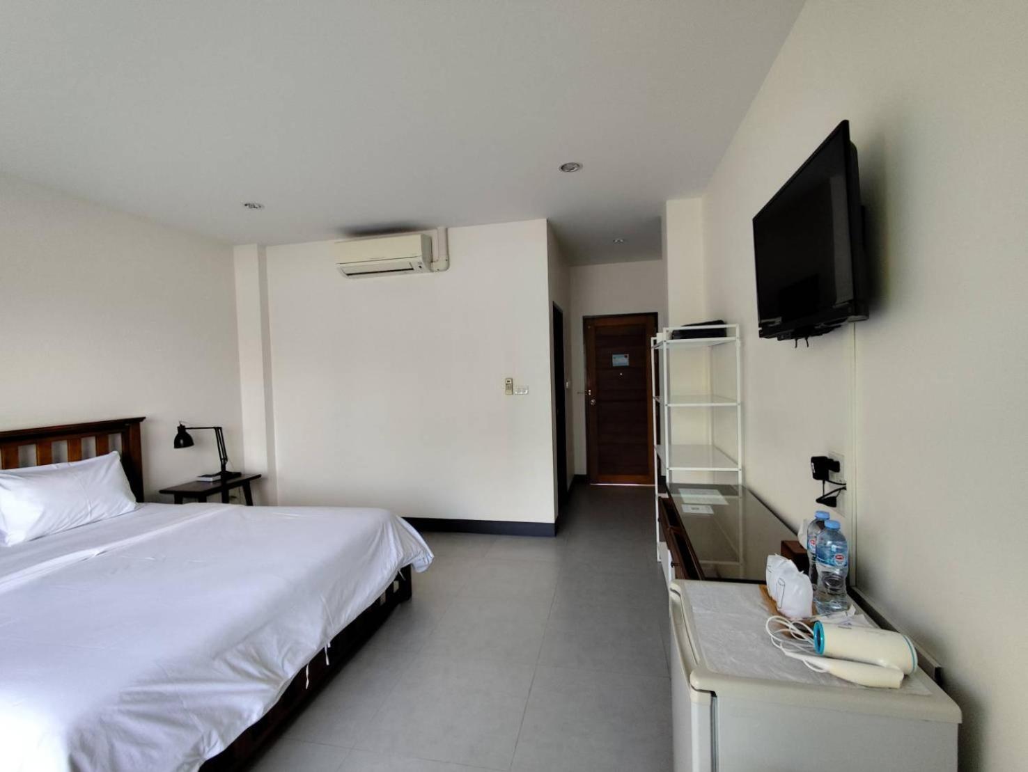 Hotel The 9Th House Krabi town Exterior foto